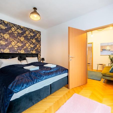 Modernes Appartement Graz Ngoại thất bức ảnh